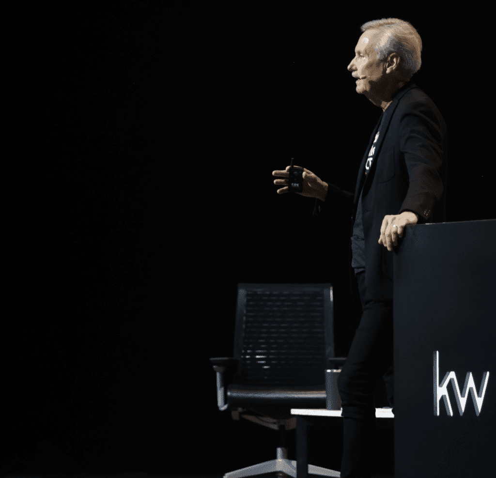 Photo of Gary Keller speaking at an event.